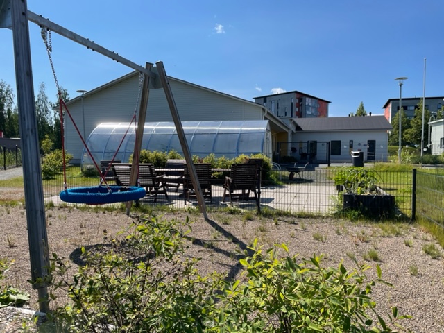 Onnikoti Retiisin piha