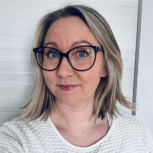 Yksikönjohtaja Minna Juuri-Oja